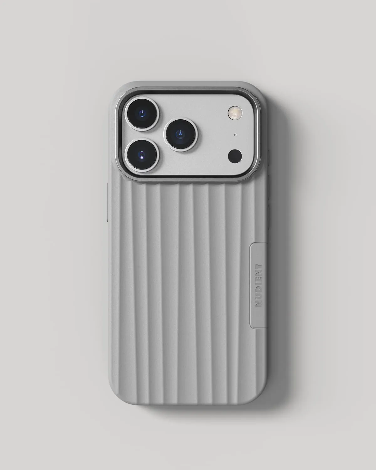 Nudient Bold Urban Grey phone case product page